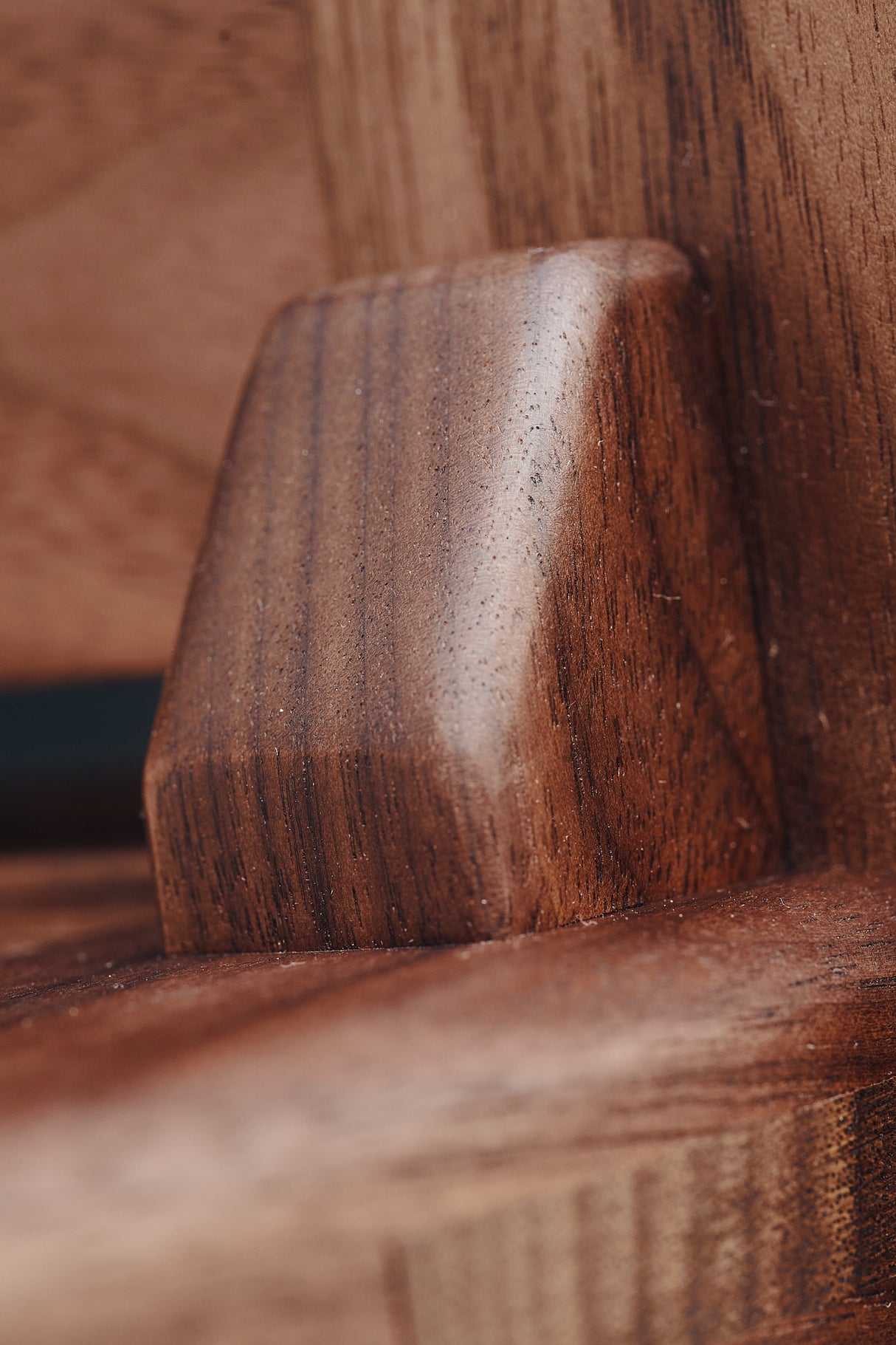 KA53 - Skammel - Valnød