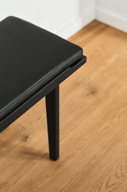 KA60 - Bænk sort eg